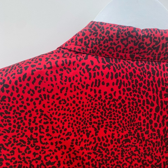 Vintage Valentino Red Silk Cheetah Long Sleeve Blouse 42 - Picture 10 of 12